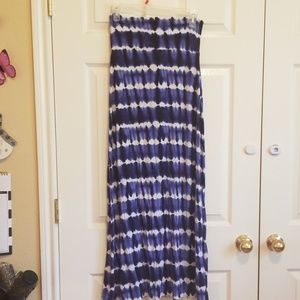 Maxi skirt or strapless dress